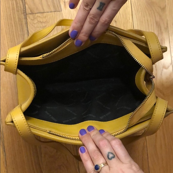 Leather structures shoulder purse by Jessie&Jane - Picture 5 of 7